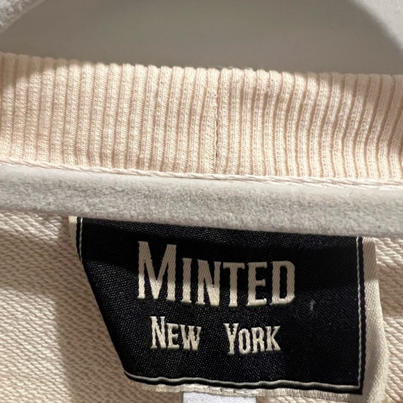 Minted New York Sandbox of Dreams, Crop - Picture 5 of 5